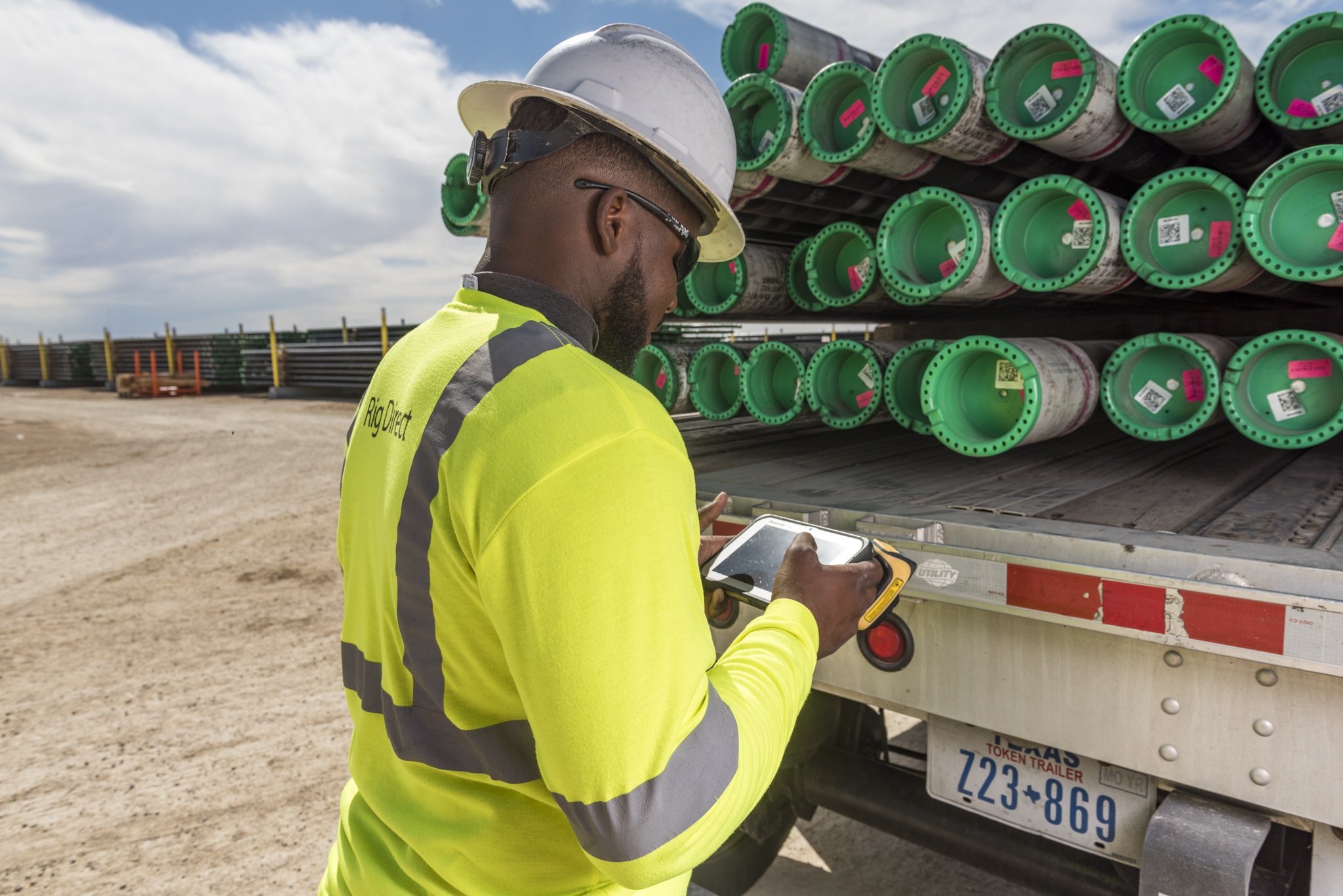 Tenaris presents PipeTracer™ at the Offshore Mediterranean Conference ...